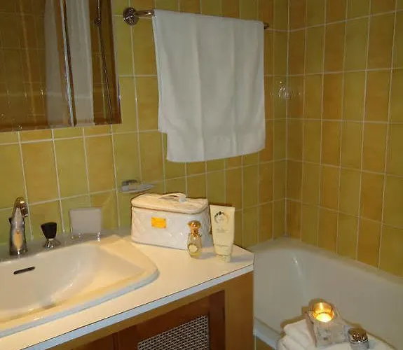Humagne - Center Apartman *